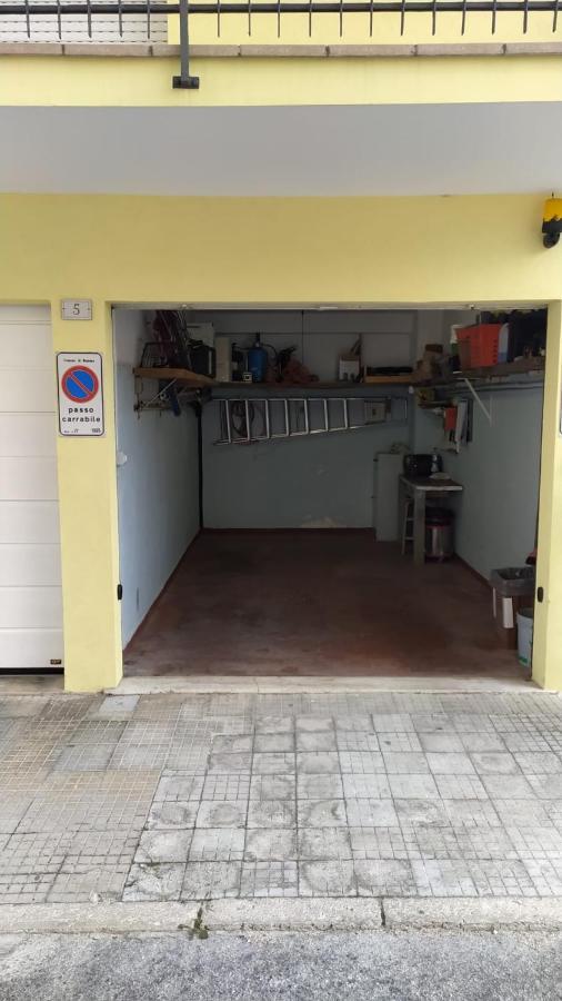 Appartamento Marcella A Due Passi Dal Mare Marcelli Exterior foto