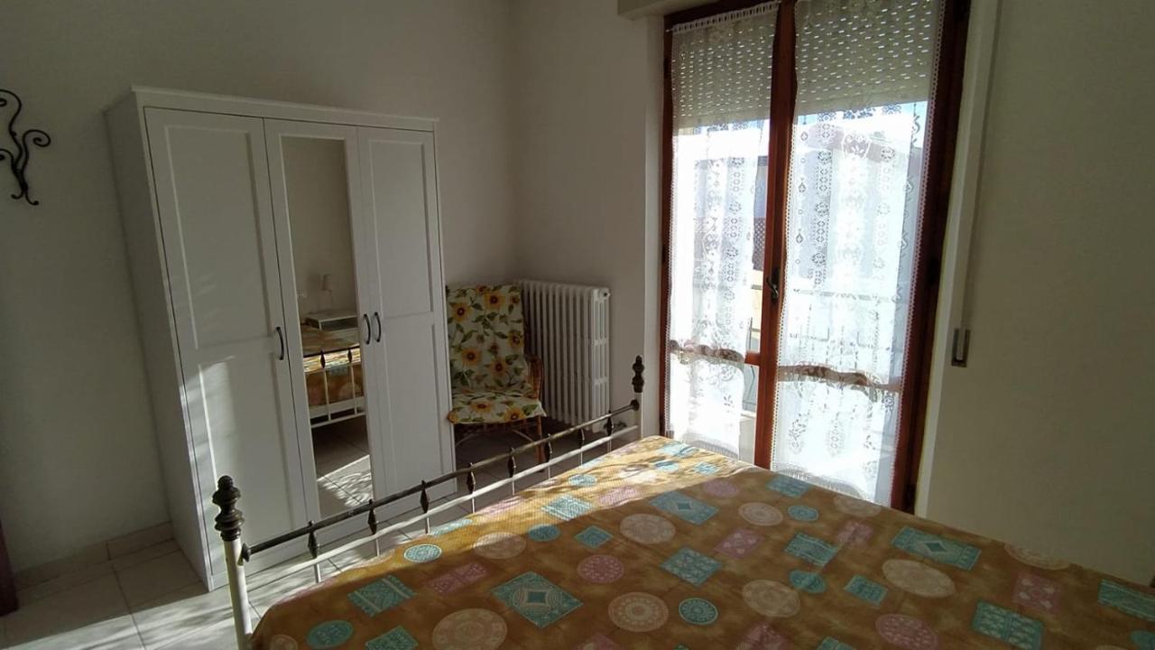 Appartamento Marcella A Due Passi Dal Mare Marcelli Exterior foto